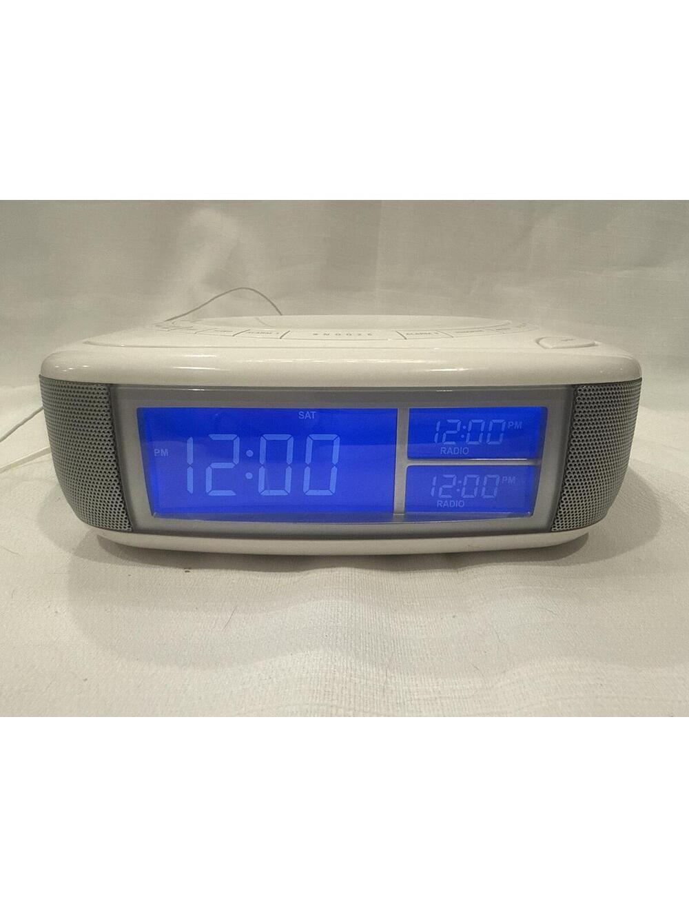 Memorex CD Clock Radio with Dual Alarm White Model MCB264